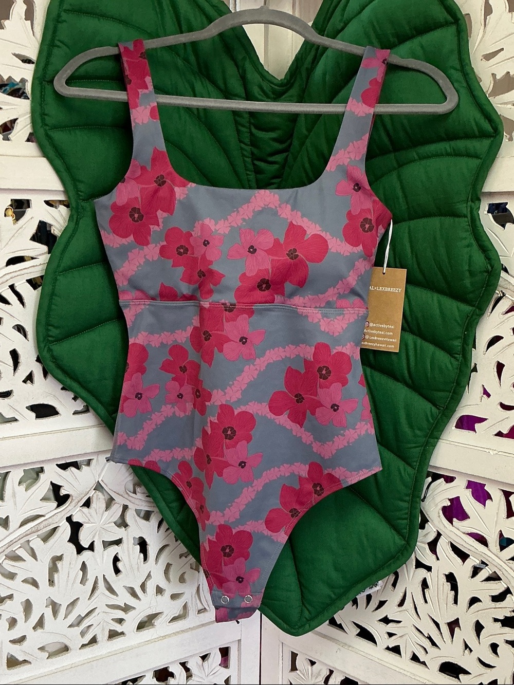 NWT Teal X Lexbreezy pua kala lei steel bodysuit. Size L. Color: grey/mauve